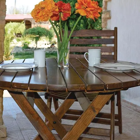 Holiday home One-bedroom Holiday In Krapets