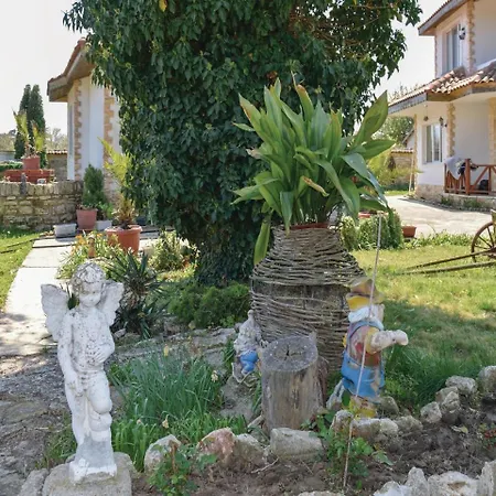 One-bedroom Holiday In Krapets *